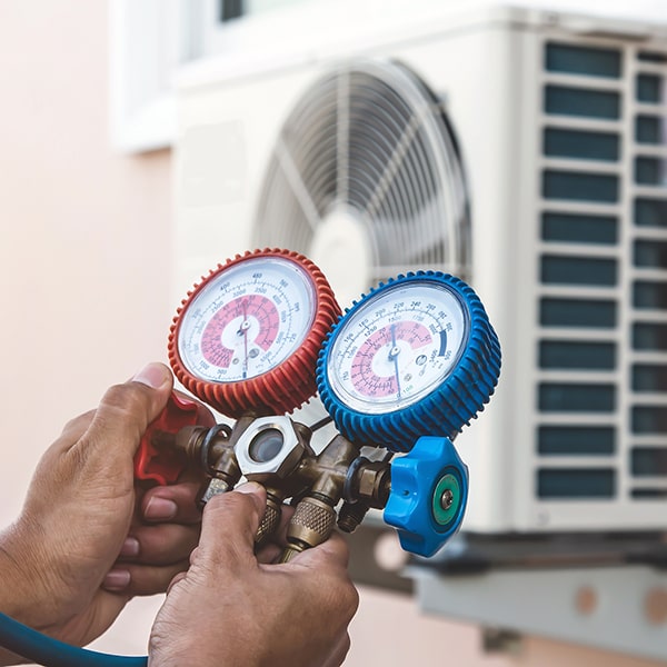 si no se realiza el mantenimiento de aire acondicionado, el equipo puede sufrir averías, malos olores y un mayor consumo de energía